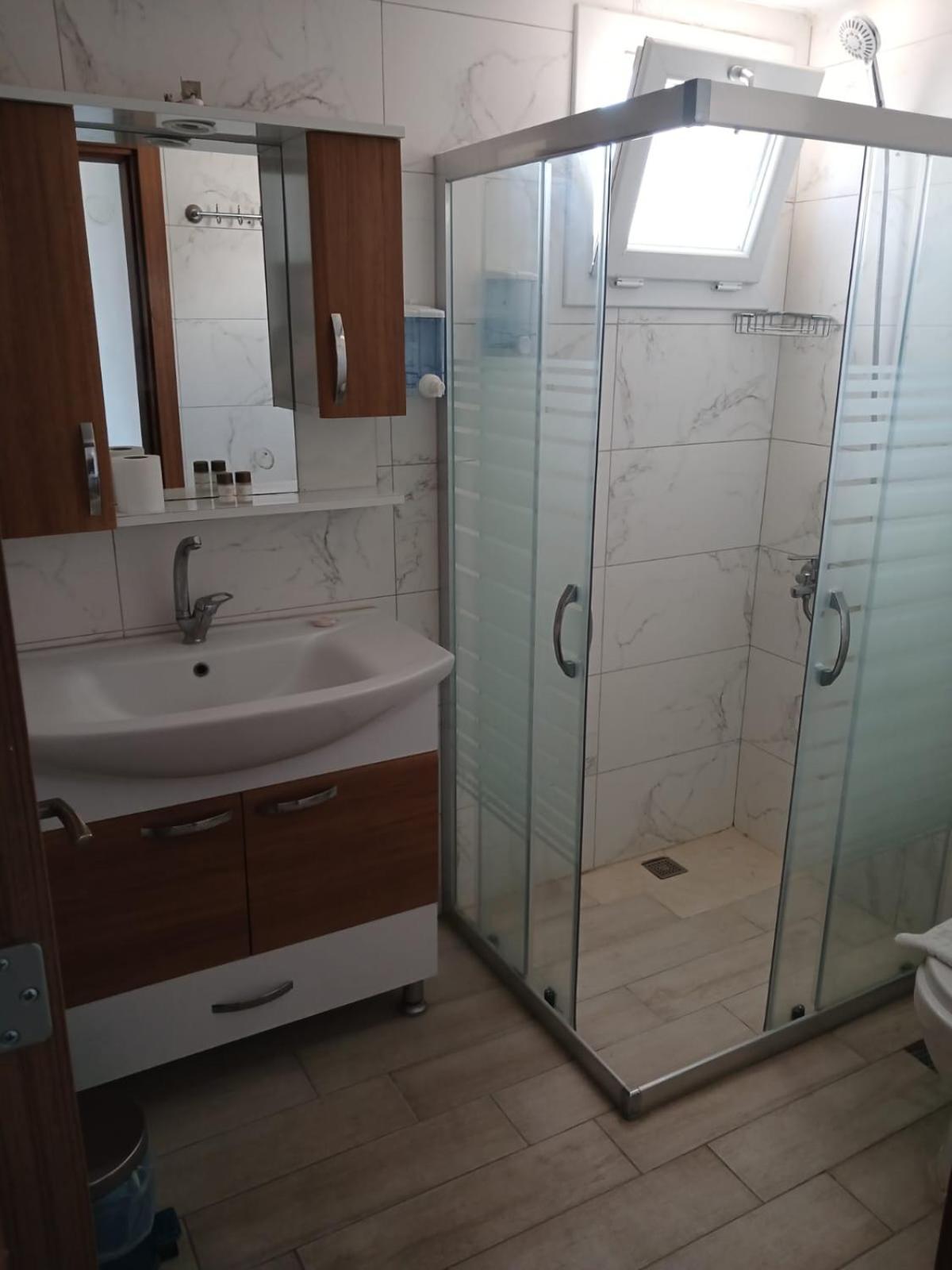 Huzur Hotel Siğacık Екстериор снимка