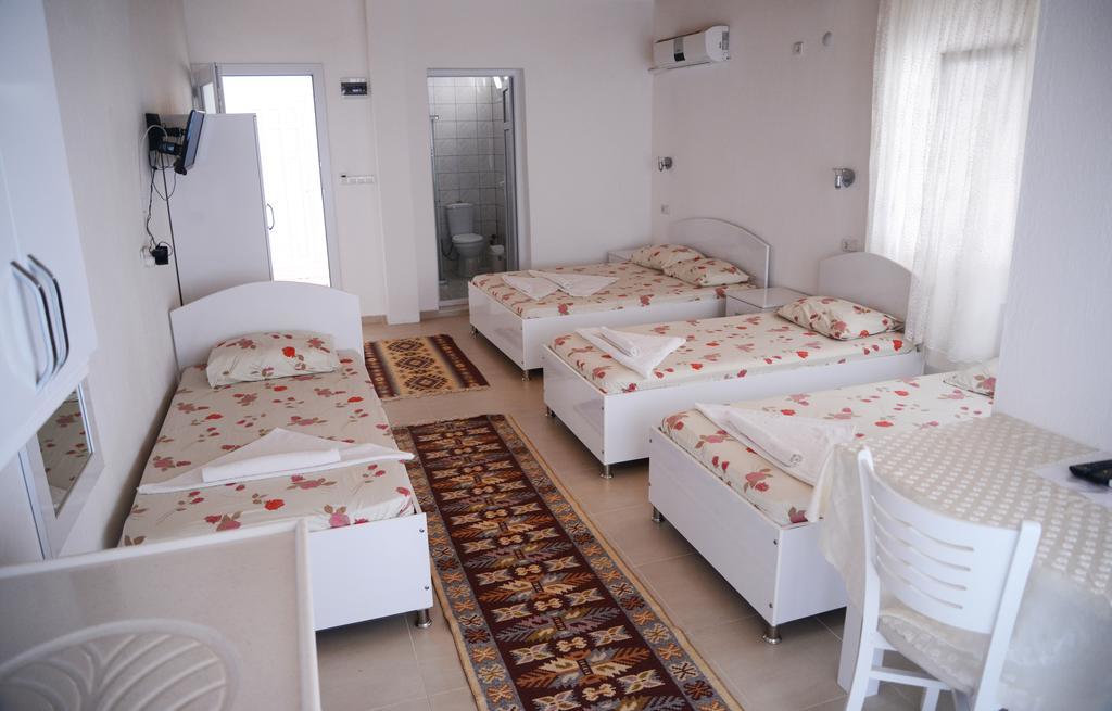 Huzur Hotel Siğacık Екстериор снимка