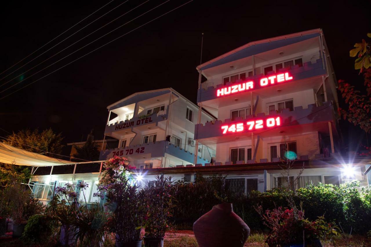 Huzur Hotel Siğacık Екстериор снимка