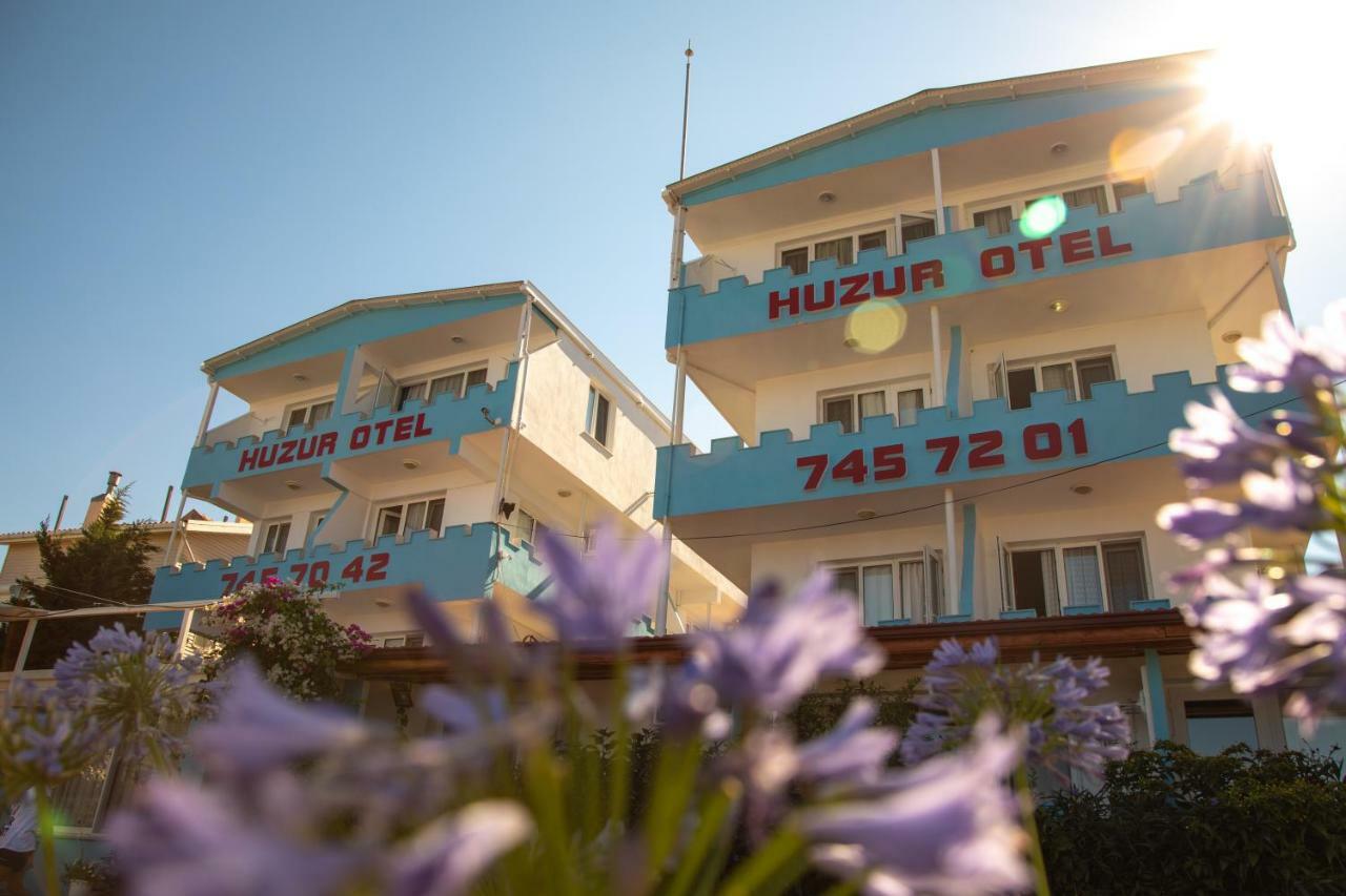 Huzur Hotel Siğacık Екстериор снимка